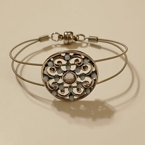 Silver Tone Livid Bead Filigree Pendant Double Strand Minimalist Mini Bracelet